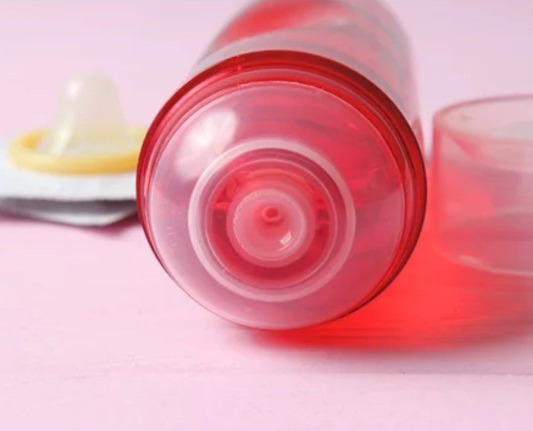 500 COSMETICS FEMINIL LUBE LUBRIVAGINANTE A BASE D'ACQUA EFFETTO CALDO