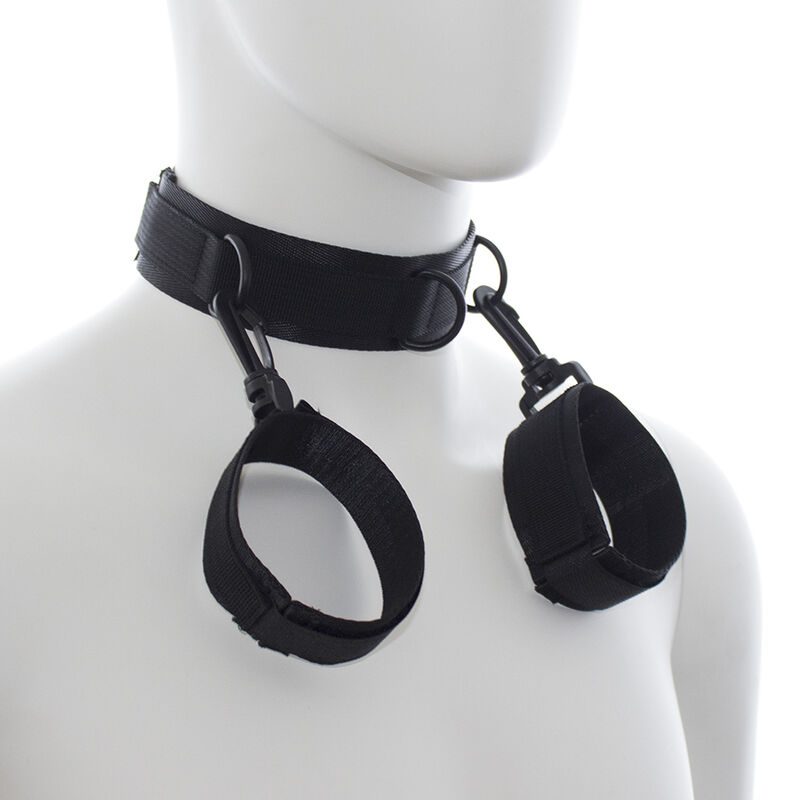COLLARE CON FERMA POLSI IN NYLON OHMAMA FETISH