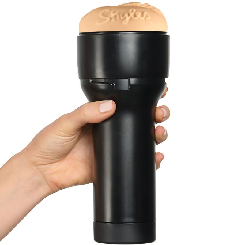 KIIROO - FEEL SKYLER LO COLLEZIONE STARS STROKERS COMPATIBILI CON POWERBLOW